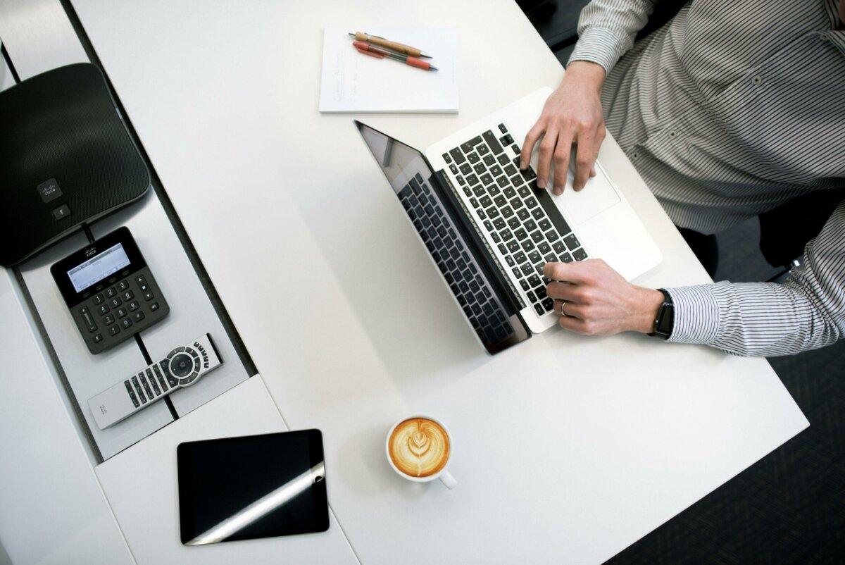 Signing a tax option in an office