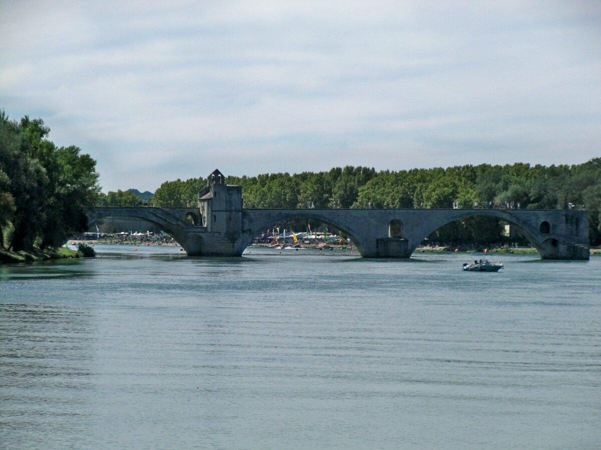 Puente de Saint-Bénézet sobre el Ródano