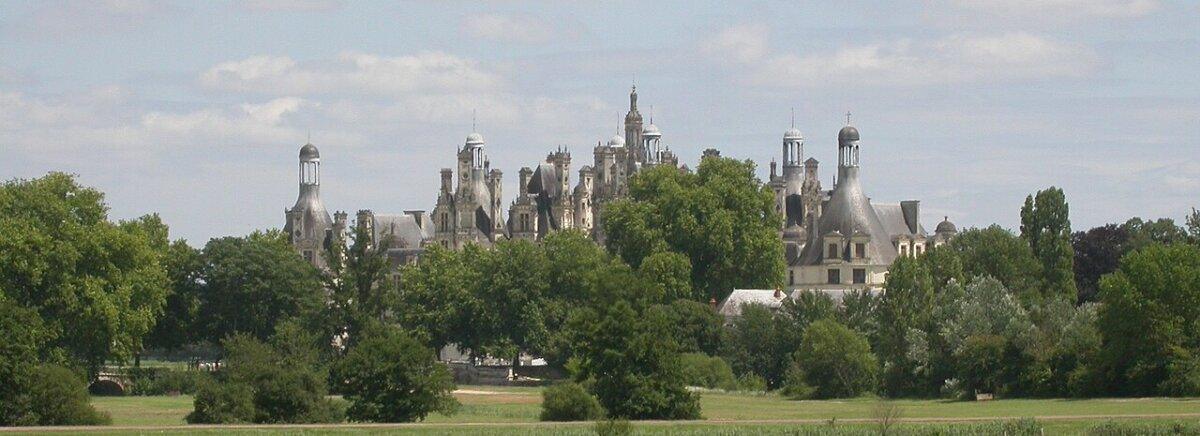 Castillo de Chambord en el Valle del Loira para viajar a Francia en septiembre